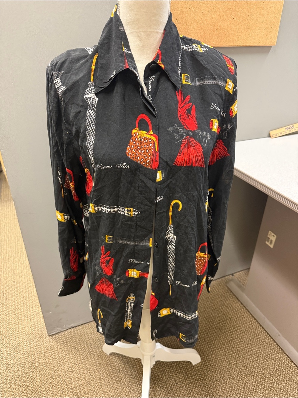 Vintage Y2K Piano Silk 100% Silk Novelty Print Blouse Size Large